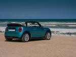 Mini Cooper Cabrio 2016 года (ZA)